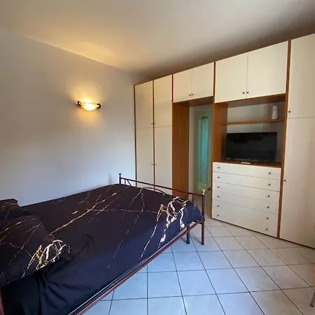 Apartment Stazione Centrale •